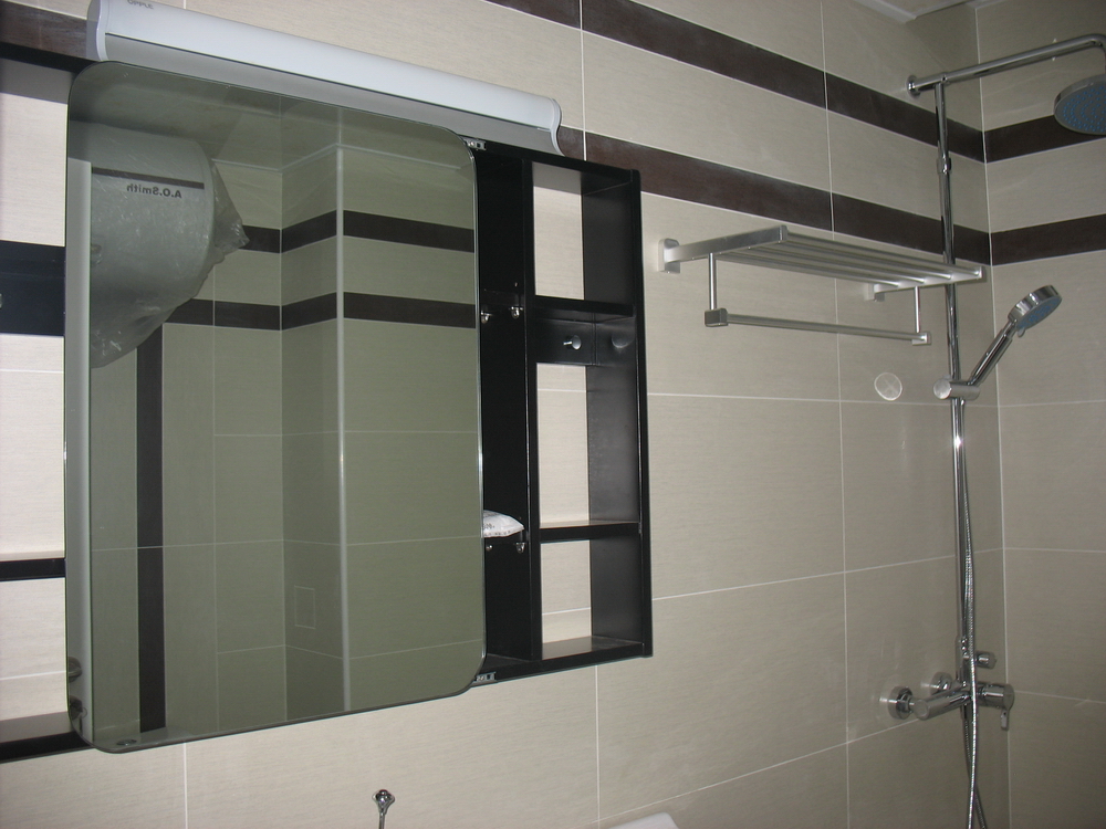 浴室龙头花洒出不了水需要维修